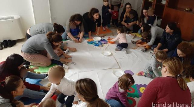 San Michele Salentino (Br).IL MONDO CHE VERRA’ LA CANZONE INEDITA DEL GRUPPO “MAMME INSIEME”