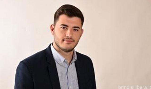 BRINDISI.UFFICIO TRIBUTI – GUADALUPI: CITTADINI SENZA TUTELE PER COLPA DEL CAOS A PALAZZO DI CITTA’. SI CONGELINO LE CARTELLE GIA’ INVIATE!