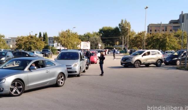 BRINDISI.code lunghe all’Ospedale Perrino per il tampone