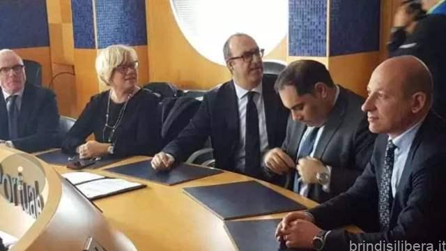 TARANTO.Zona Franca Doganale. Azzaro: “Bene l’approvazione del regolamento, ma si trovino soluzioni al rischio idrogeologico che limita gli insediamenti produttivi”