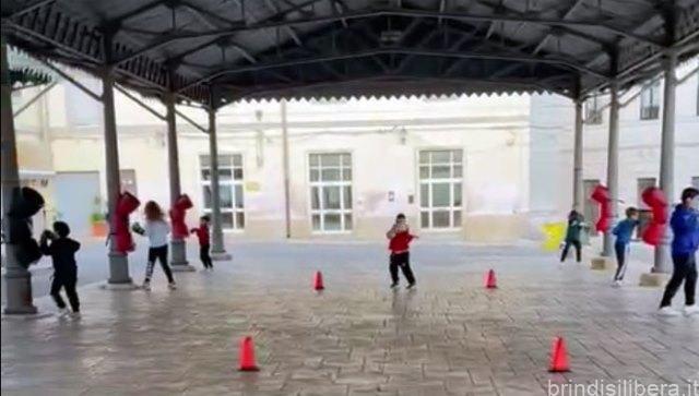 Boxe Iaia Brindisi, successo dell’OPEN DAY. Domenica 14 febbraio si replica con i bambini in Piazza Mercato.
