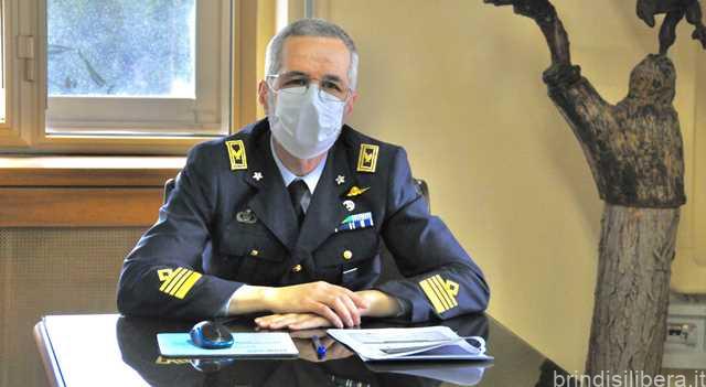 Aeronautica militare Brindisi, delegazione parlamentare M5S in visita