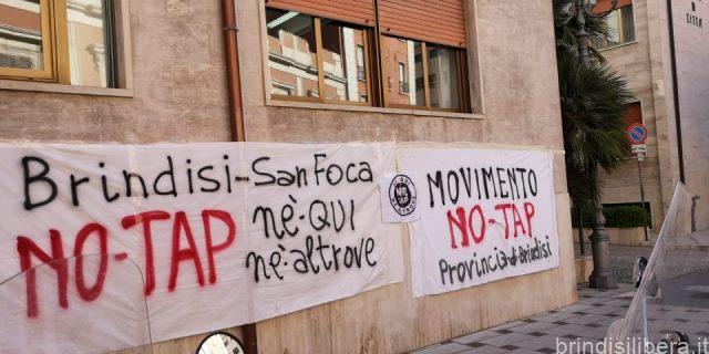 NO TAP Brindisi:Deposito di gas nel porto di Brindisi: tornano i fantasmi del passato.