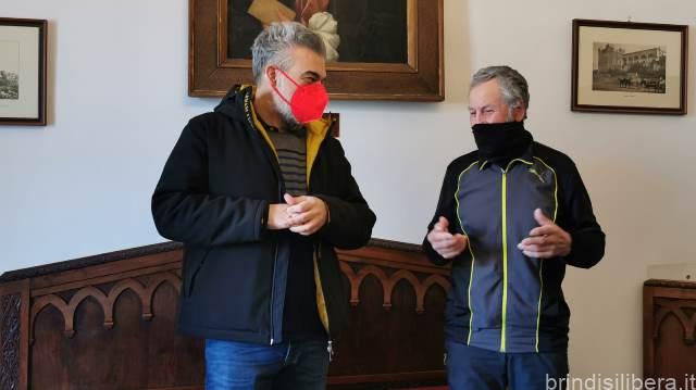 Tappa a Mesagne per Elio Brusamento, l’ex atleta che gira l’Italia per sensibilizzare sulla sclerosi tuberosa