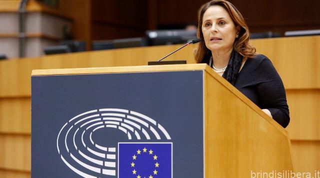 Covid. Regimenti (Lega): “Contro varianti più assistenza domiciliare per cure immediate”