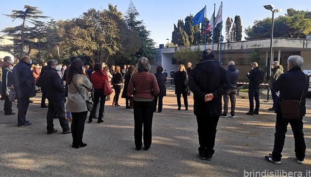 BRINDISI.Lavoratori del Comparto, ieri la firma dei coordinatori sanitari