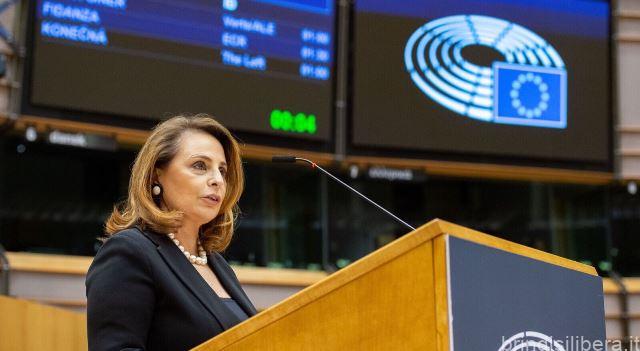 Vaccino. Regimenti (Lega): “Liberalizzare brevetti e avviare piani europei e nazionali di produzione”