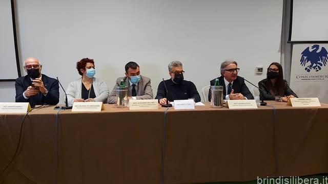 CONFCOMMERCIO E REGIONE PUGLIA A SOSTEGNO DELLE IMPRESE DELLA PROVINCIA DI BRINDISI. SUCCESSO PER L’INIZIATIVA CON DELLI NOCI E DE VITO