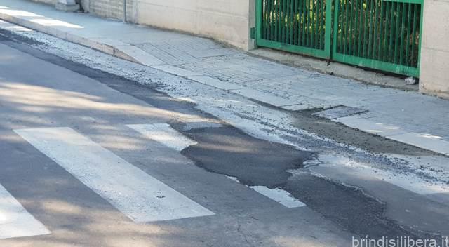 BRINDISI.Lavori  stradali al quartiere Casale: il Comune diffida Enel