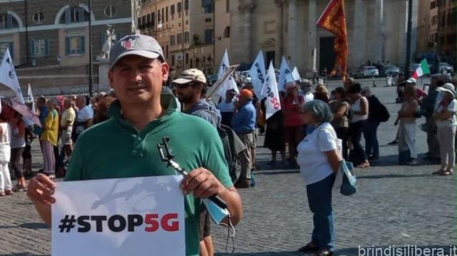 VINCITORIO (STOP5G) SPINGE PROTESTA PUGLIESE CONTRO INQUINAMENTO ELETTROMAGNETICO