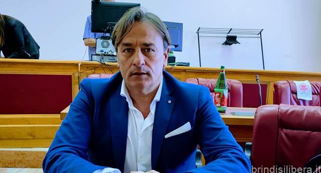 Oggiano (fdi): dormitorio senza luce e acqua calda. L’ipocrisia della sinistra