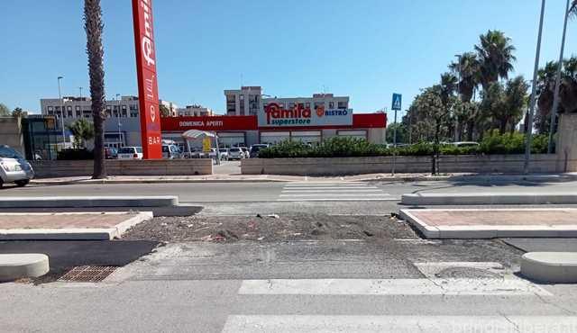 PERIFERIA chiede l’ intervento dell’ Amministrazione  Comunale di Brindisi per far sì che i lavori sulla Strada per la Torretta possano trovare finalmente una fine .