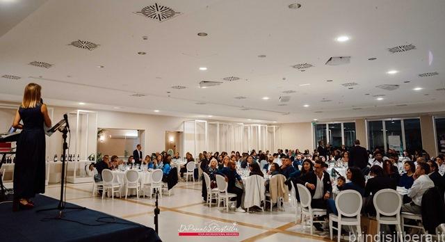 Mesagne (Br).Grande successo per la cena in blu-insieme per l’autismo