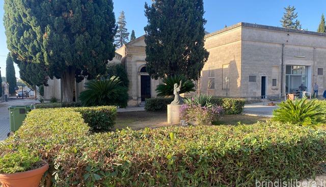 Francavilla Fontana (Br).Orari di apertura del Cimitero Comunale e servizio navetta gratuito