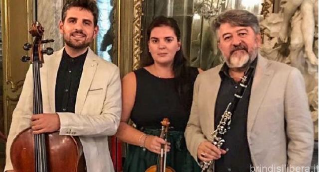 “BrindisiClassica” – Concerto “Il Salotto Musicale” a Brindisi nel foyer del Nuovo Teatro Verdi