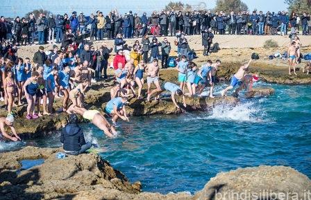 Tuffo di Capodanno 2023, XIII Edizione, venerdì 25 novembre la Conferenza Stampa di presentazione a Palazzo di Città