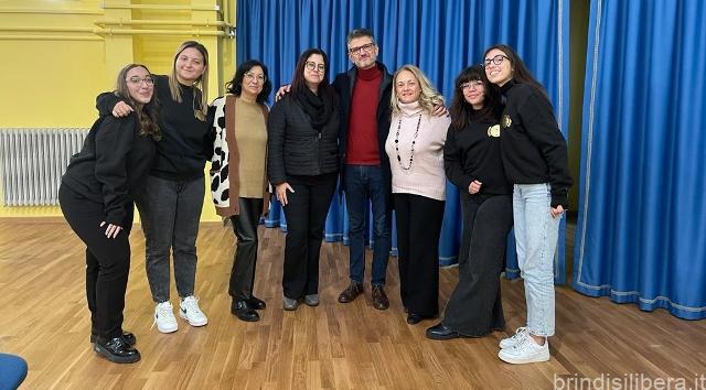 BRINDISI.Amichevole di Debate