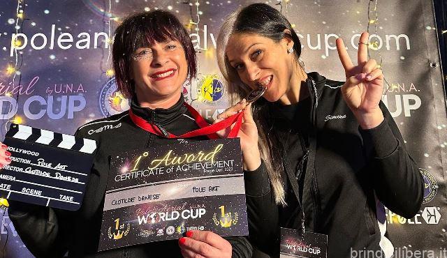 MONDIALI DI POLE DANCE E ACROBATICA AEREA – UN SUCCESSO PER LA PALESTRA VERTICAL GYM