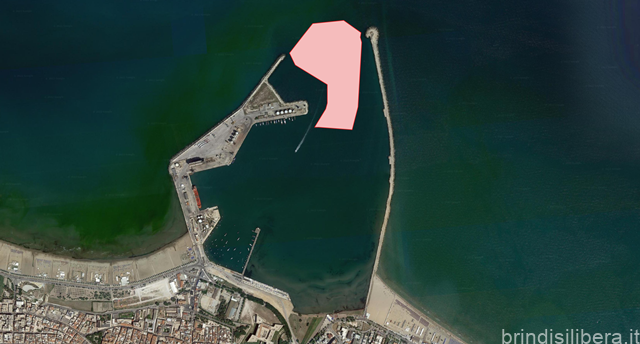 Porto di Barletta: sottoscritto il contratto di appalto per l’intervento di manutenzione dei fondali, nei pressi dell’imboccatura del porto di Barletta.