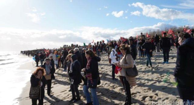 BRINDISI. Fiori in mare il 28 marzo per i 26 anni Kater I Ra