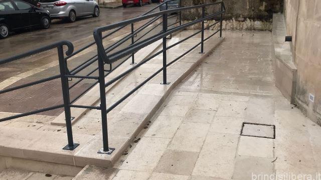 Distretto Urbano del Commercio. Intervento di arredo urbano ad Ostuni