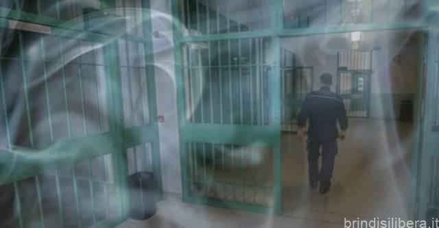 Ministero Giustizia condannato a risarcire un milione di euro a poliziotto penitenziario morto per conseguenze fumo passivo in carcere