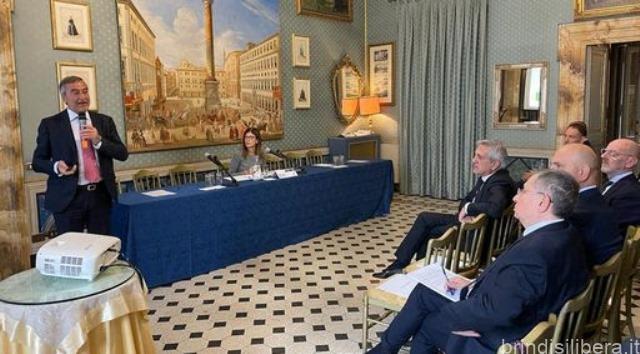 L’ALLARME DI MEDICI E FARMACISTI: NECESSARIO RIFORMARE SERVIZIO SANITARIO NAZIONALE