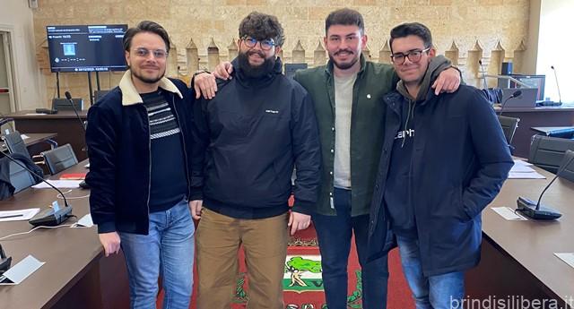 BRINDISI.Unanime consenso al progetto “Treno della Memoria” nel Consiglio Comunale: Il Partito Democratico sostiene l’iniziativa di formazione civica di Antonio De Simone