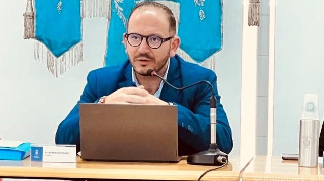 San Michele Salentino (Br).Il Sindaco Giovanni Allegrini firma ordinanza contro l’uso di fuochi e materiali esplodenti durante le festività