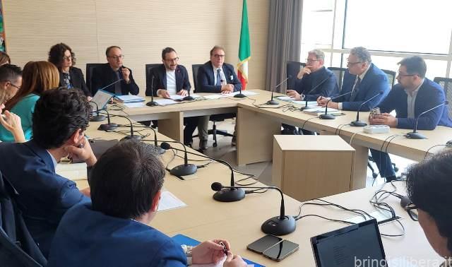 Statale 100. Mazzarano: “Ogni momento sono a rischio vite umane: urgono interventi concreti e tempestivi”