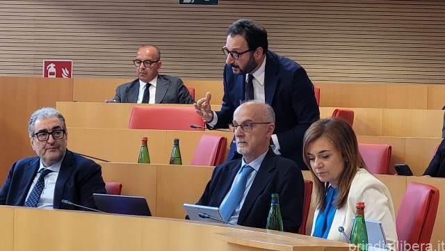 Lavoro. Mazzarano: “Rispetto del salario minimo per le ditte degli appalti della Regione Puglia”