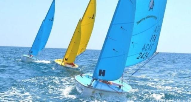 “Inclusione e Vela: La Cooperativa Eridano di Brindisi Lancia il Progetto ‘Controvento’ per Persone con Disabilità”