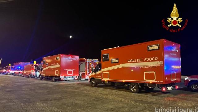 Contingente di Vigili del Fuoco Italiani Arrivato in Grecia per Affrontare l’Emergenza Incendi