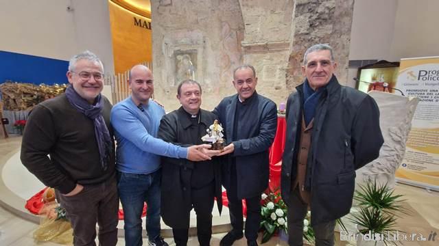 NATALE 2024 – Confartigianato e Coldiretti offrono in dono ai Vescovi delle Diocesi di Brindisi-Ostuni e Oria la statuina per il Presepe, simbolo della qualità made in Italy