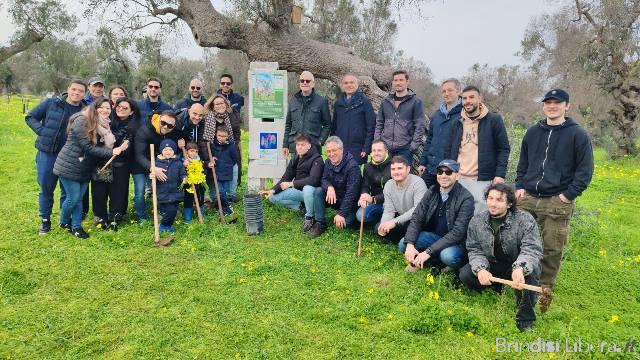 La BCC di Ostuni e i Giovani Soci protagonisti della rigenerazione paesaggistica con il progetto “Banca Bosco”