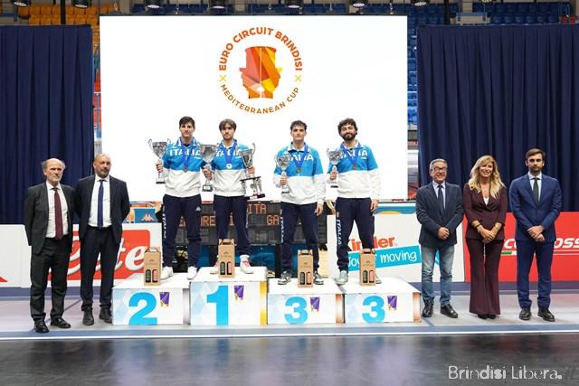 BRINDISI-Circuito Europeo Under 23.Prima giornata di gare: trionfo azzurro nella spada maschile