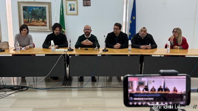 San Michele Salentino, presentato il programma “Natale in Comune” organizzato dalla rete di comunità “Nessun Dorma”