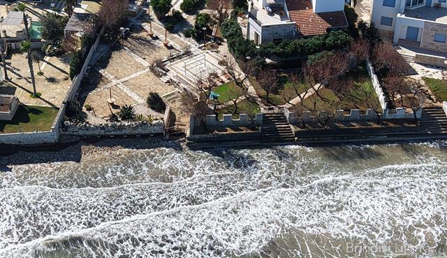 TORRE CANNE, SCIANARO (FDI): DOPO L’ENNESIMA MAREGGIATA, ASSURDO CHE L’AMMINISTRAZIONE SI ACCORGA SOLO OGGI DELL’EROSIONE DELLA COSTA. SONO 10 ANNI CHE LO DENUNCIO