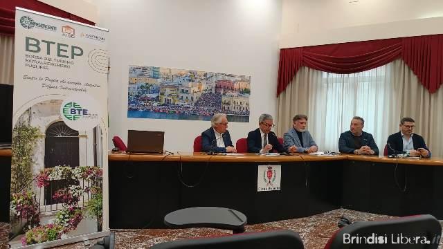 Presentata la prima edizione della BTE, la Borsa del Turismo Extralberghiero Pugliese