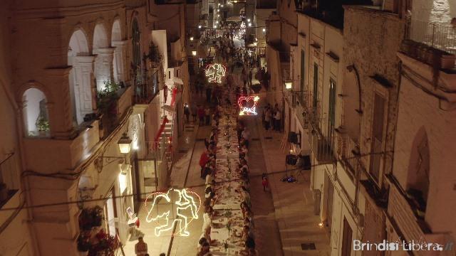 WEEKEND ROMANTICO A CISTERNINO: TRE SERATE PER INNAMORARSI DEL BORGO TRA TRADIZIONE, MUSICA E CULTURA