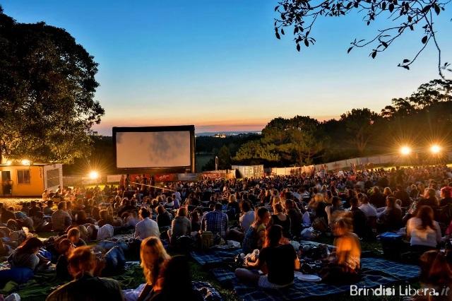CIAK INSIEME – Visioni di comunità  Il cinema partecipato all’aperto per vivere e immaginare la città