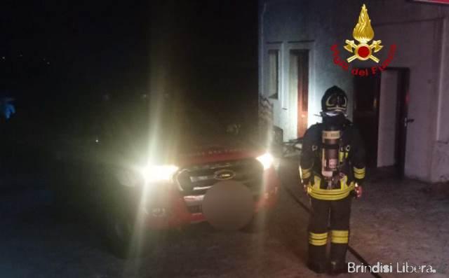 Incendio in un’abitazione a Ceglie Messapica: Vigili del Fuoco evitano la propagazione delle fiamme
