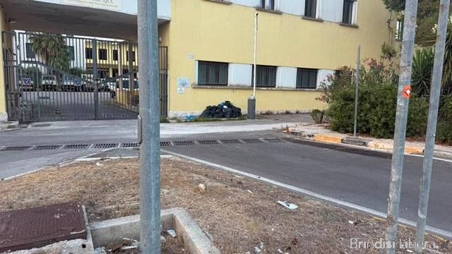 BRINDISI, TROPPO BELLA PERCHÉ CONTINUI A RESTARE INDIETRO