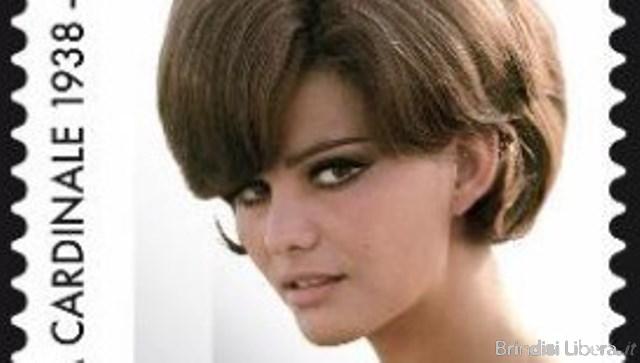 FILATELIA: PRESENTATO IL FRANCOBOLLO DEDICATO A CLAUDIA CARDINALE